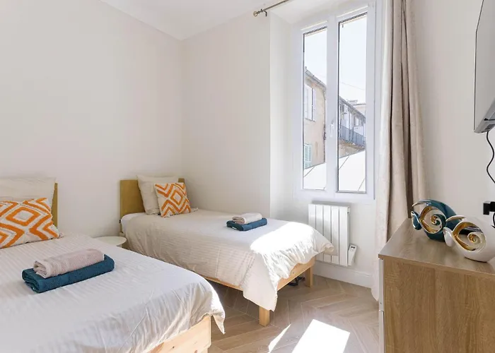 Gerorges Clemenceau By Halldis *